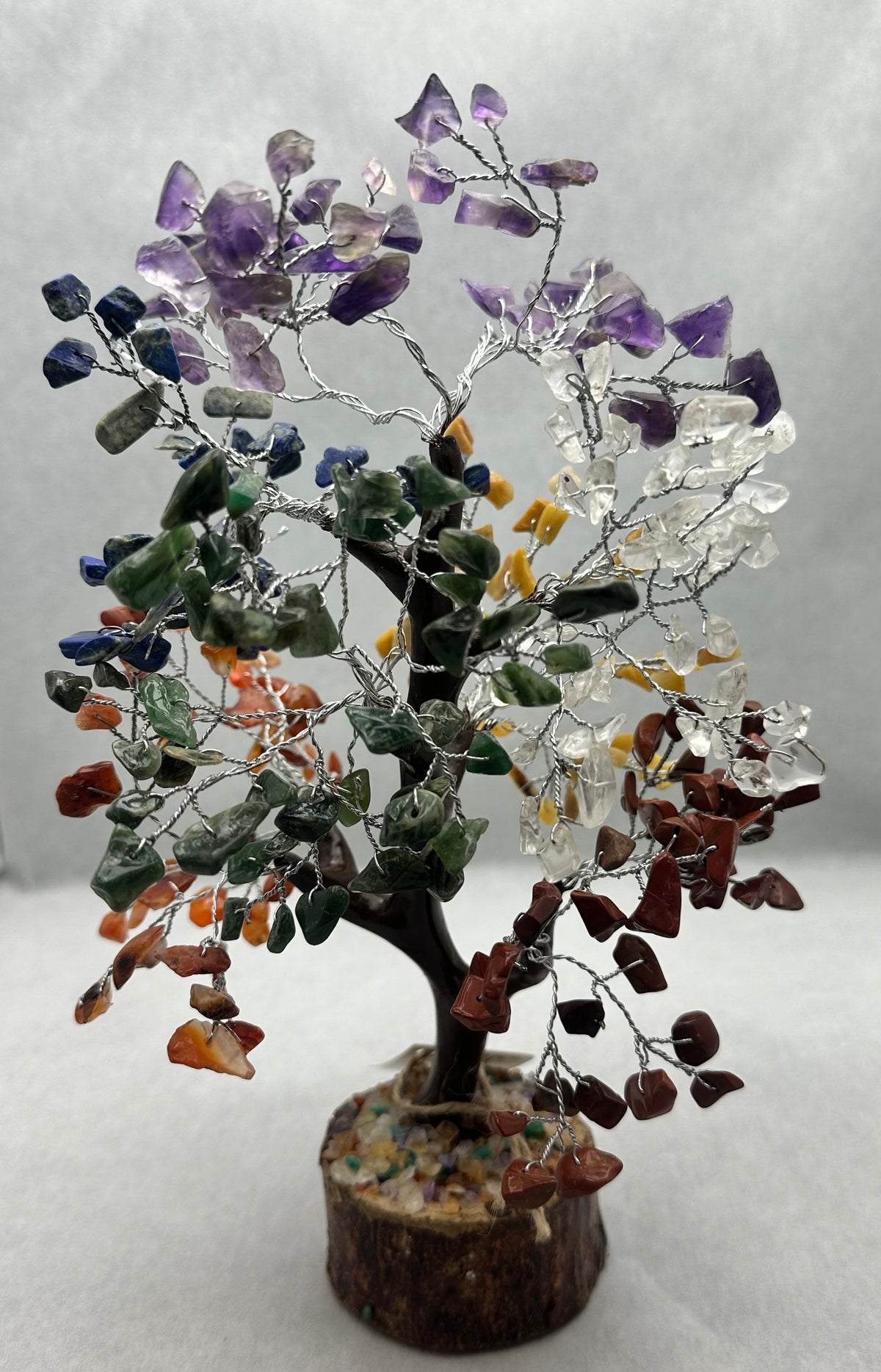 Pequeño árbol de los siete chakras