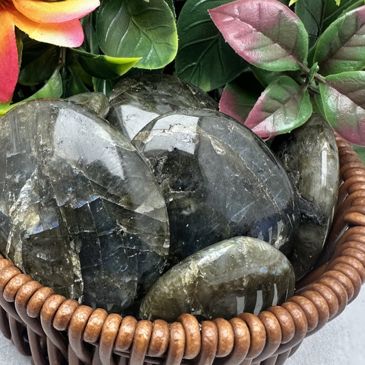Spectrolite Palm Stone