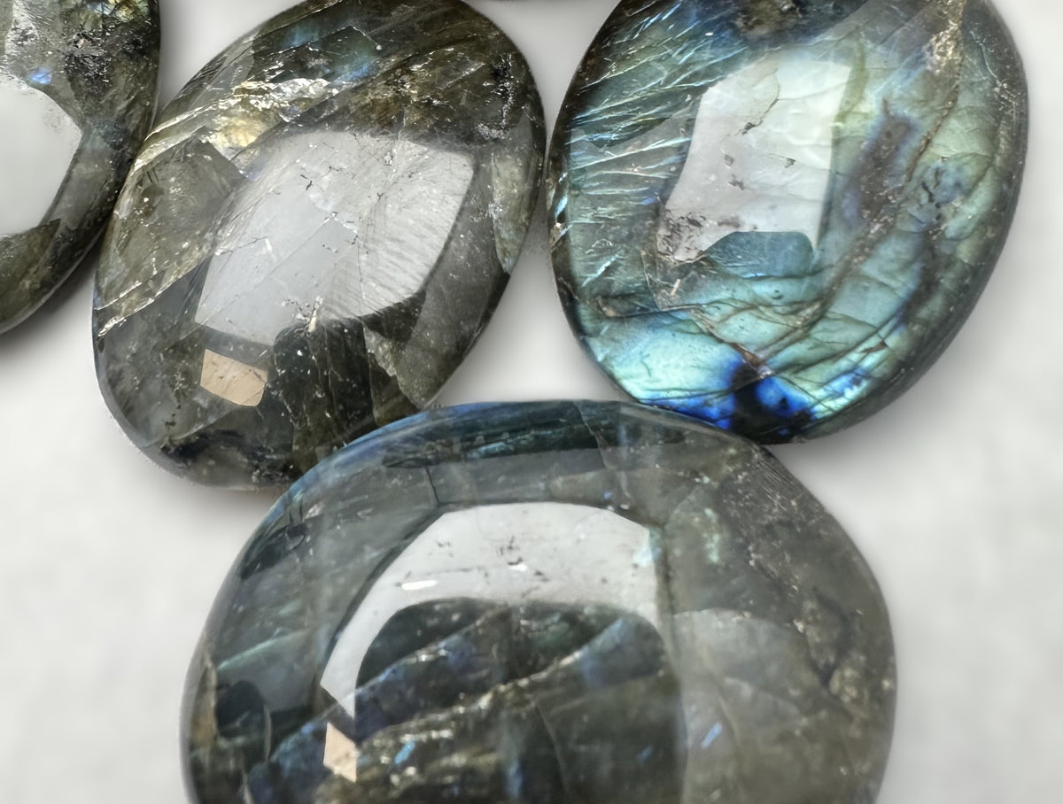 Spectrolite Palm Stone
