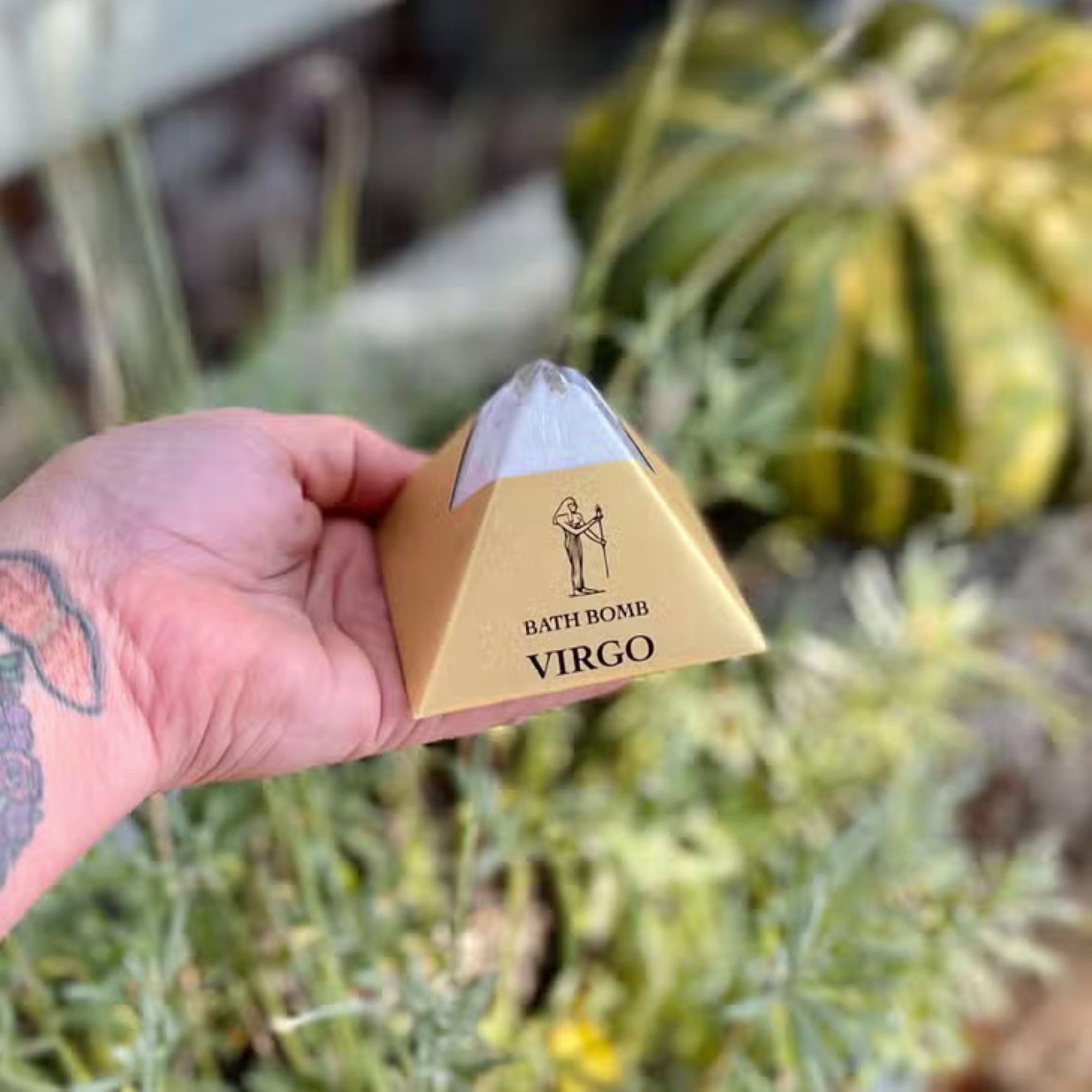 Bomba de baño Virgo con cristal oculto 