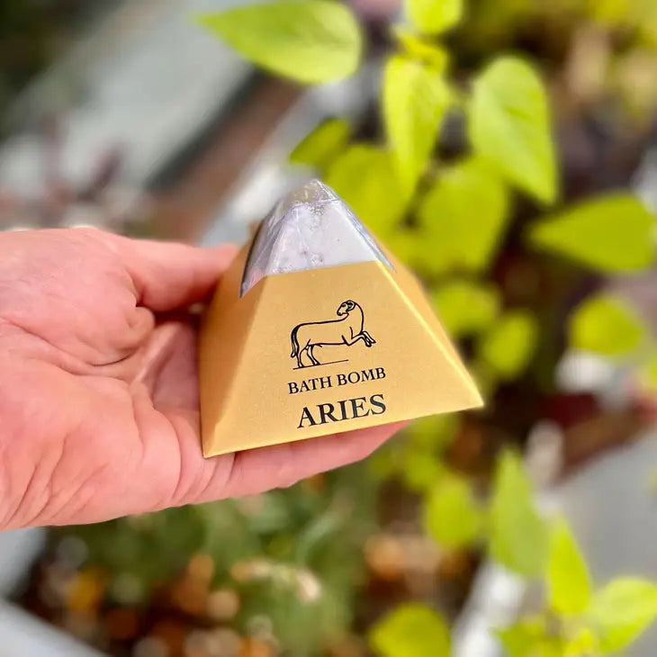 Bomba de baño Aries con cristal oculto