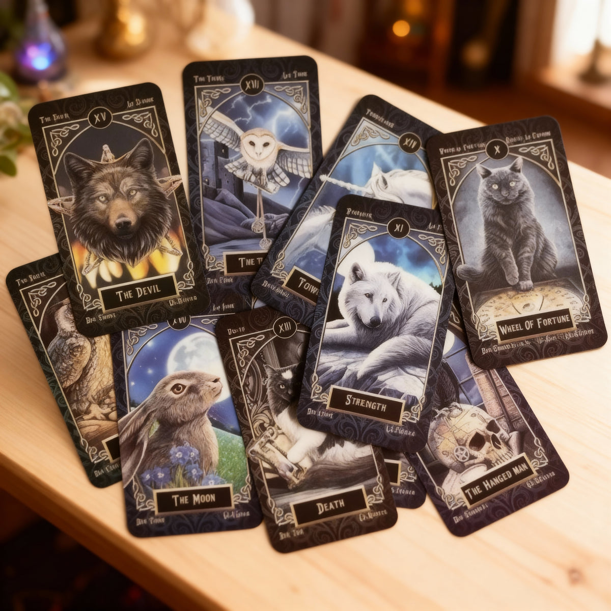 Familiars Tarot