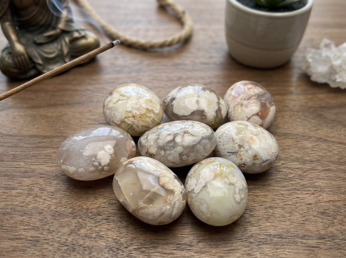 Piedra de ágata con forma de flor pulida - Grado A