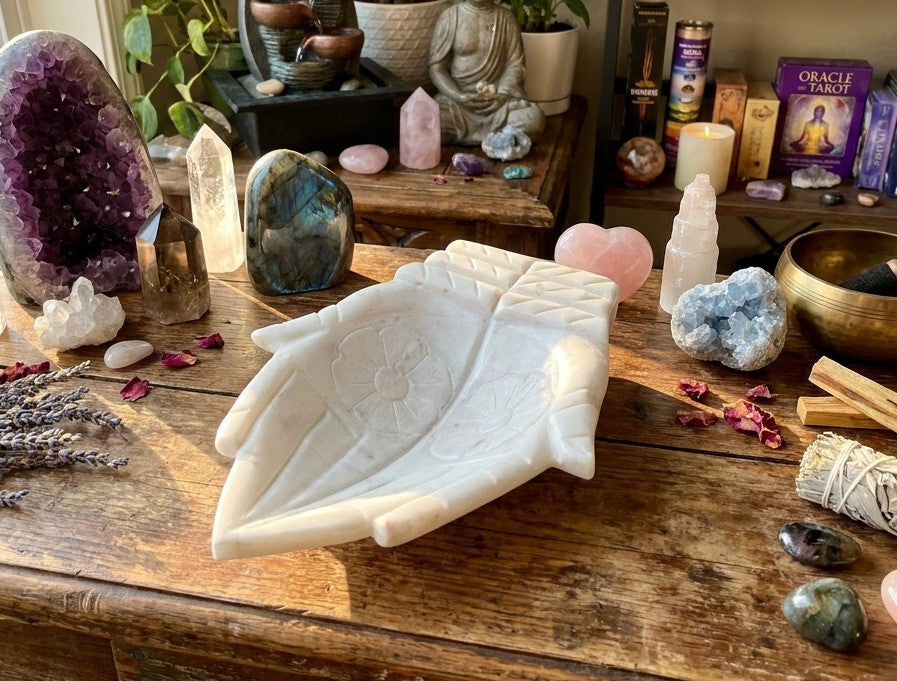 White Marble Hand Shape Bowl