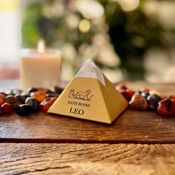 Leo Bath Bomb With Hidden Crystal