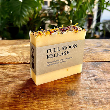 Full Moon Goat'S Milk Soap