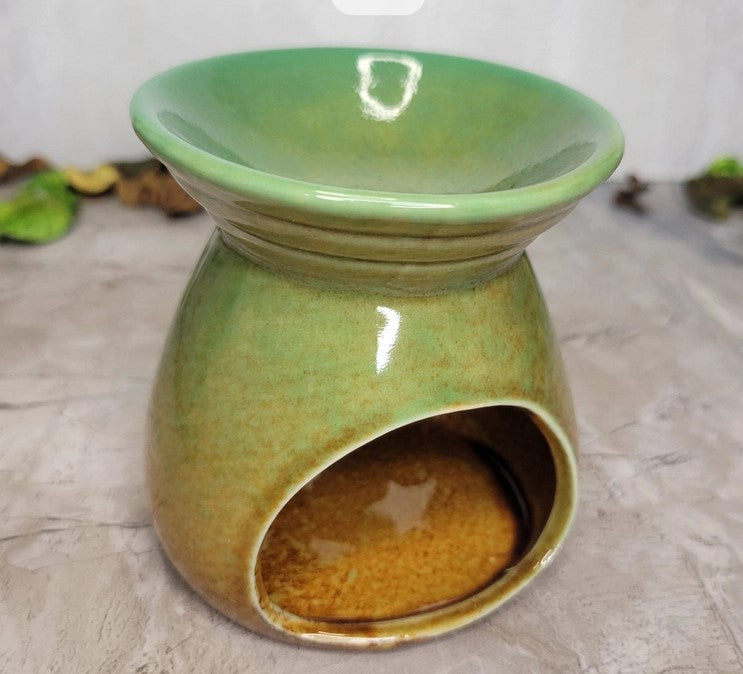 Quemador de aceite cerámico con forma de luna y estrellas